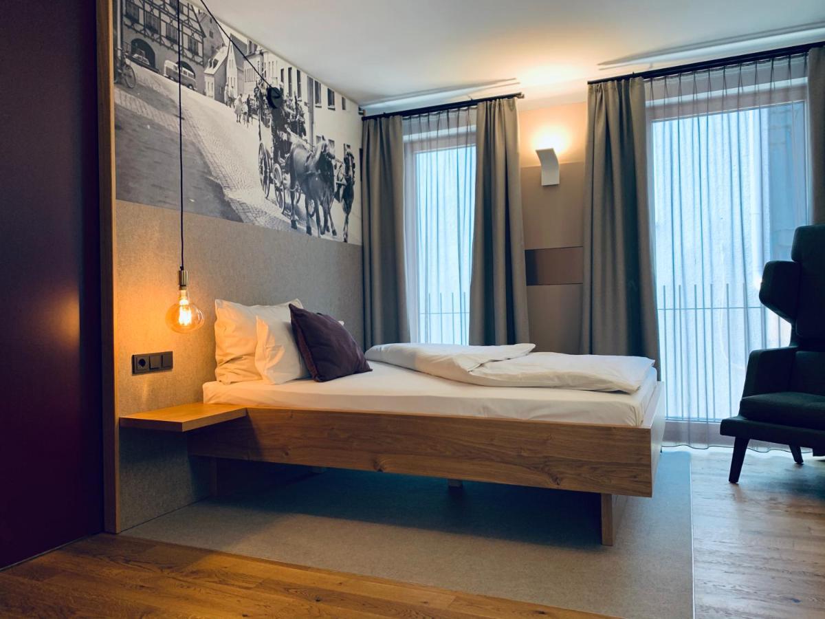 Stadthotel Kachelofen Krumbach Exterior foto